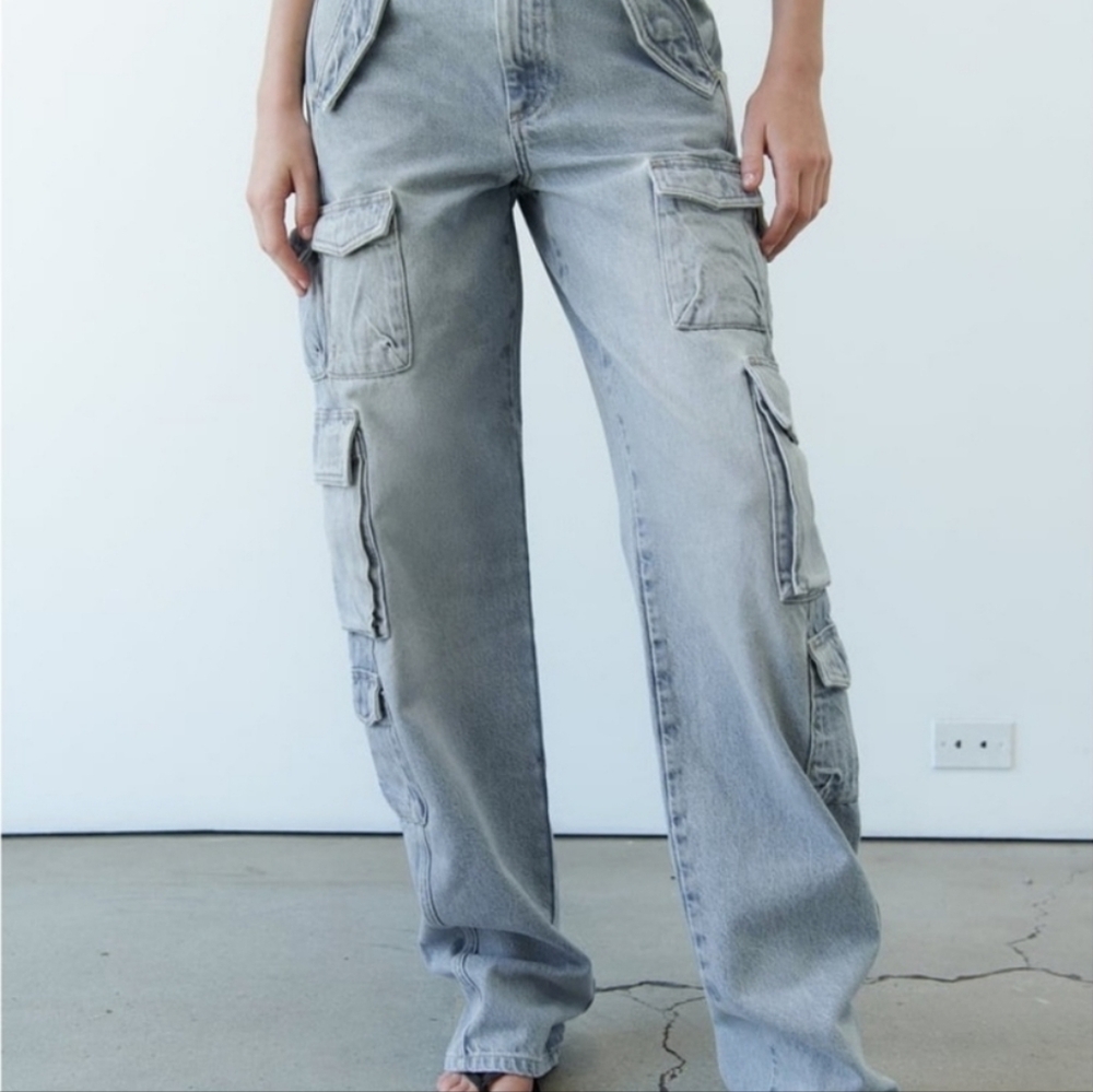 Zara astrid multi pocket cargo jeans light blue